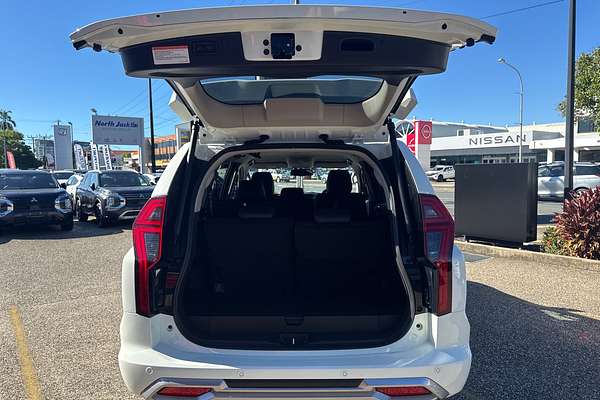 2024 Mitsubishi Pajero