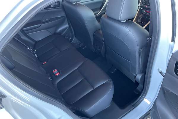 2024 Mitsubishi Eclipse Cross Exceed YB