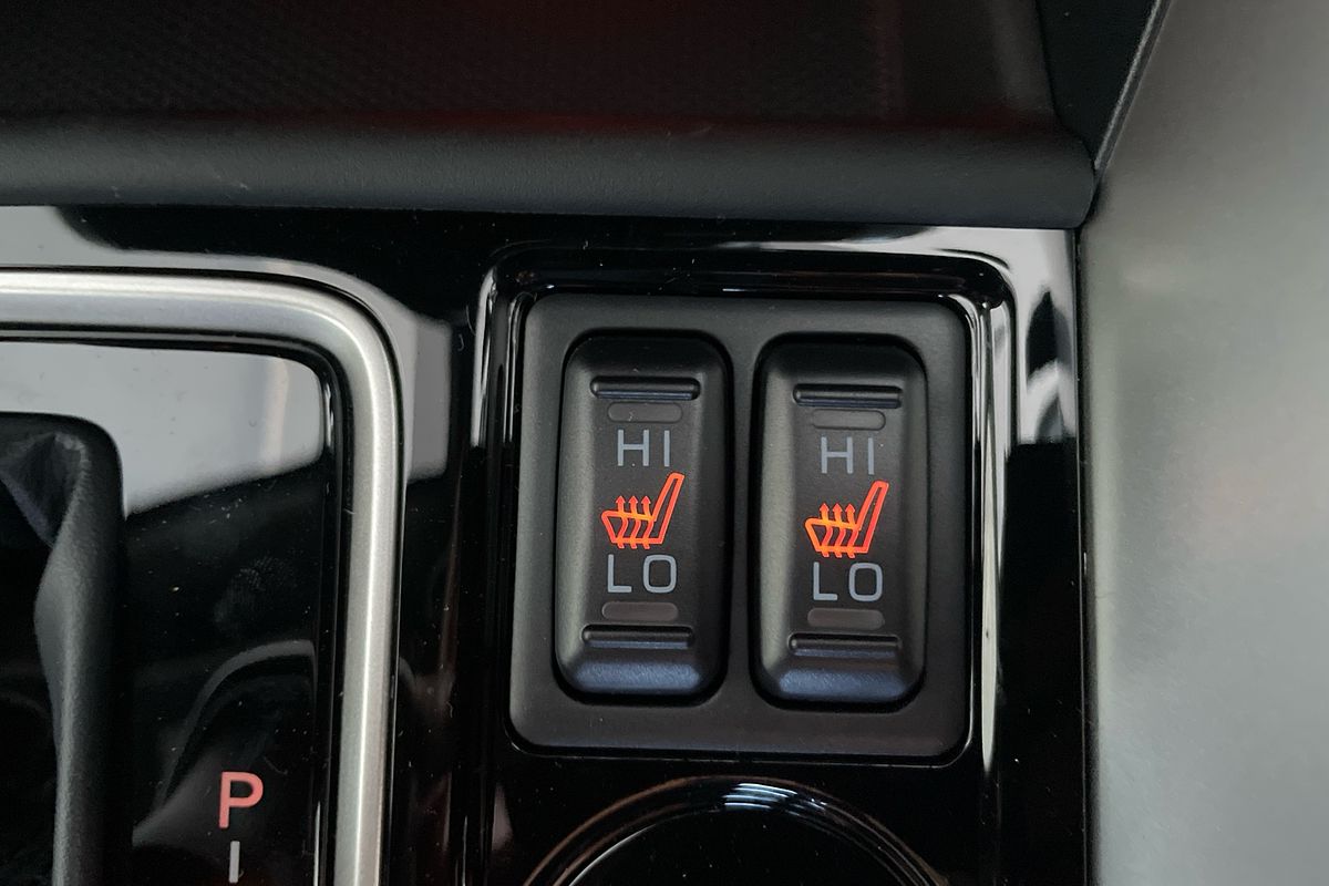 2024 Mitsubishi Eclipse Cross Exceed YB