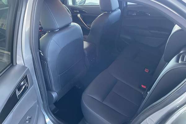 2024 Mitsubishi Eclipse Cross Exceed YB