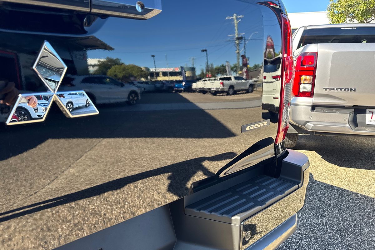 2025 Mitsubishi Triton GSR Special Edition MV 4X4