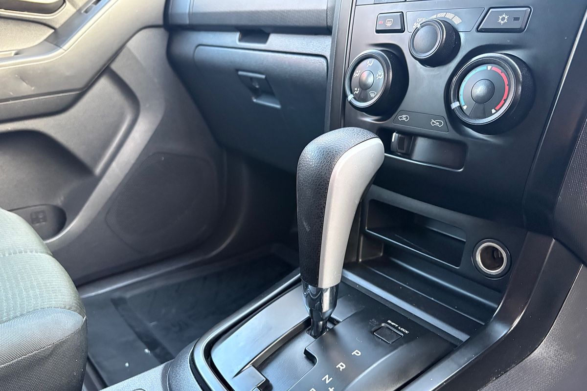 2019 Isuzu D-MAX SX High Ride Rear Wheel Drive