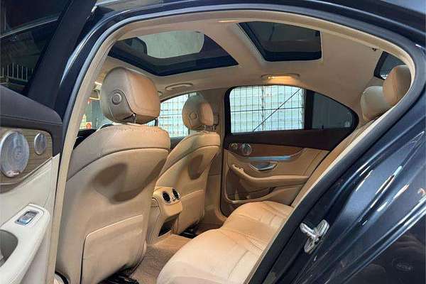 2015 Mercedes-Benz C-Class C250 W205
