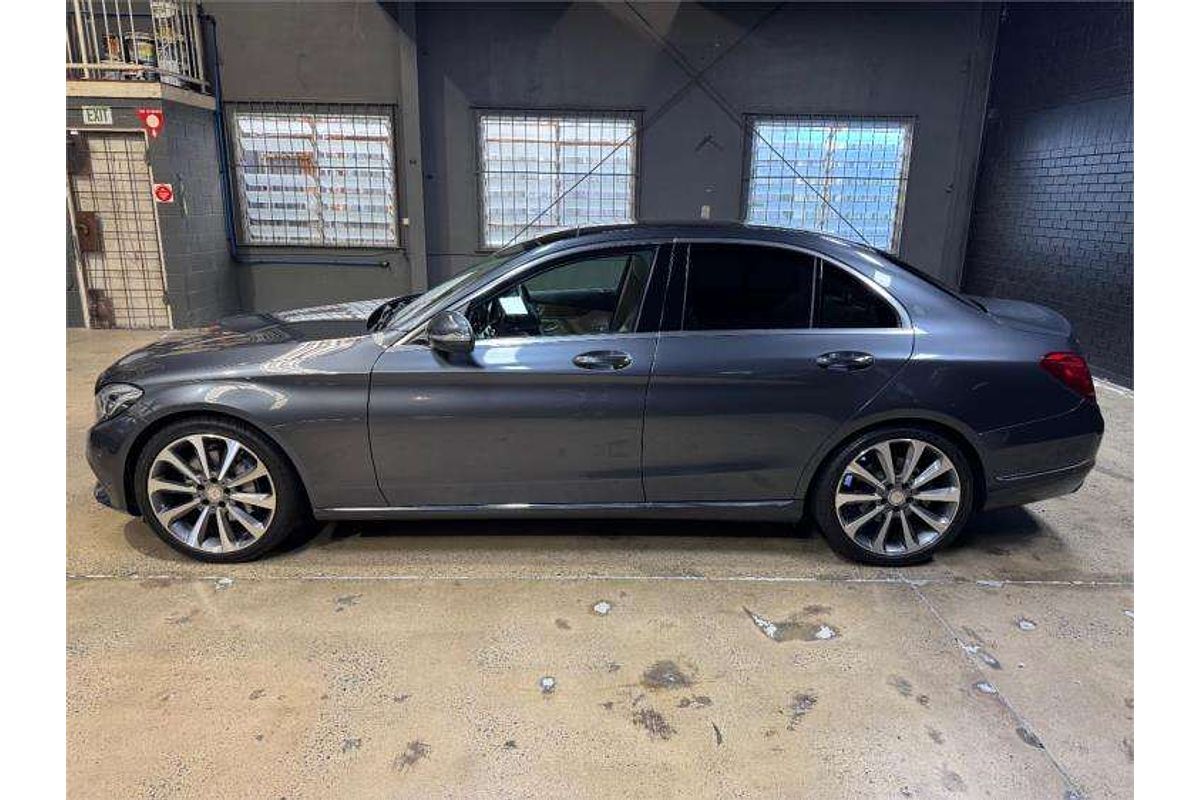 2015 Mercedes-Benz C-Class C250 W205
