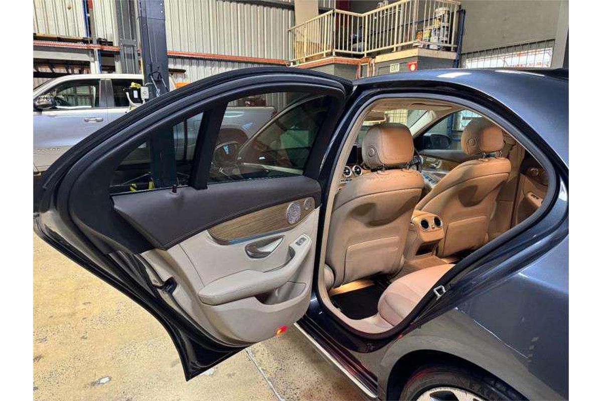 2015 Mercedes-Benz C-Class C250 W205