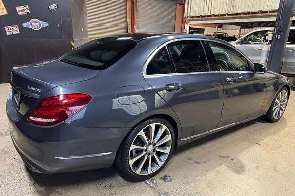 2015 Mercedes-Benz C-Class C250 W205