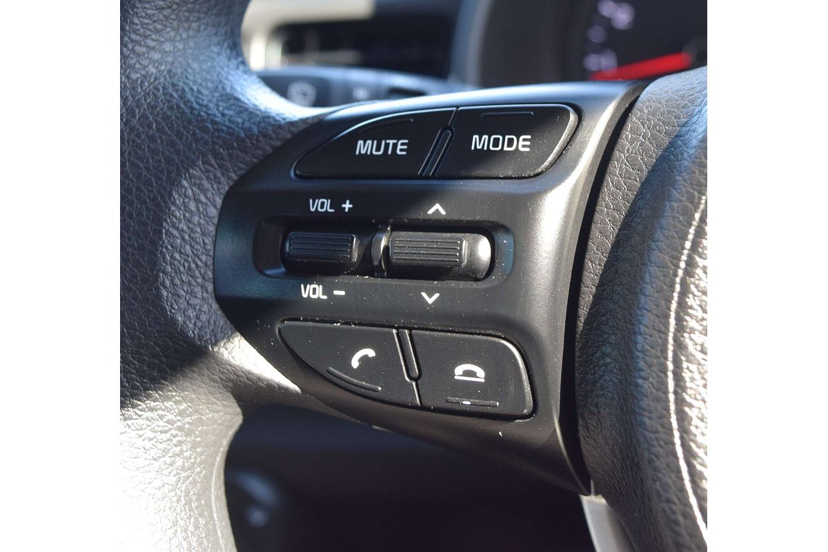 2017 Kia Rio S YB