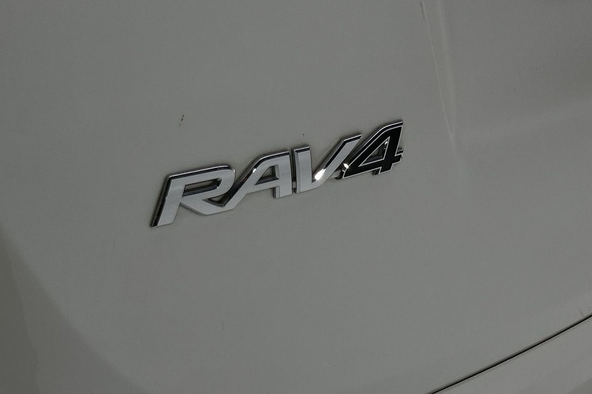 2018 Toyota RAV4 GXL ZSA42R