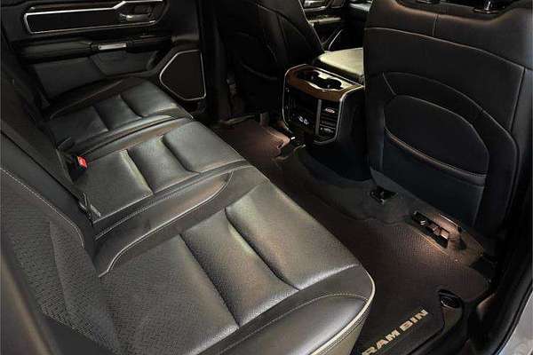 2020 RAM 1500 Laramie DS 4X4 SWB
