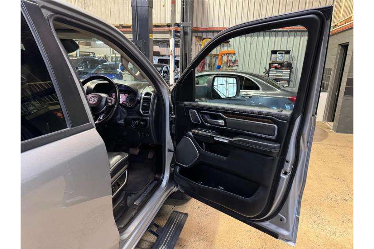 2020 RAM 1500 Laramie DS 4X4 SWB