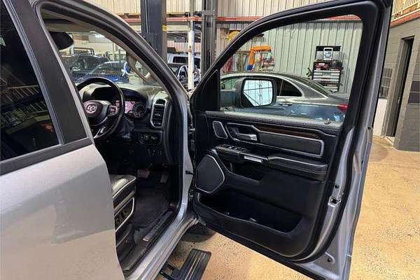 2020 RAM 1500 Laramie DS 4X4 SWB