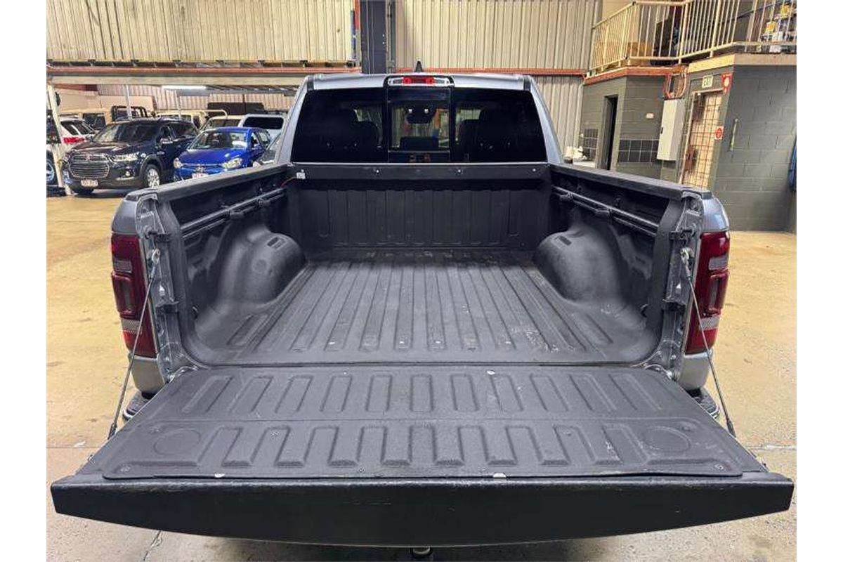 2020 RAM 1500 Laramie DS 4X4 SWB