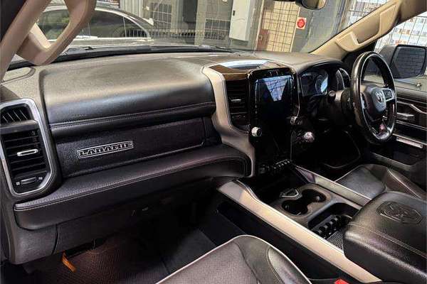 2020 RAM 1500 Laramie DS 4X4 SWB
