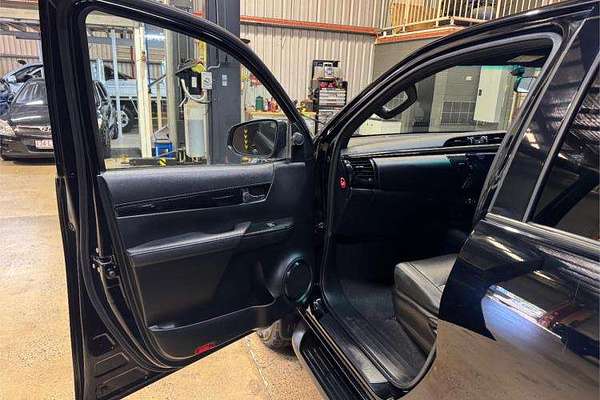 2018 Toyota Hilux Rogue GUN126R 4X4