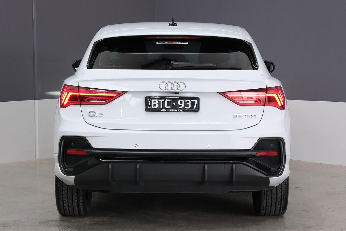 2021 Audi Q3 35 TFSI S line F3