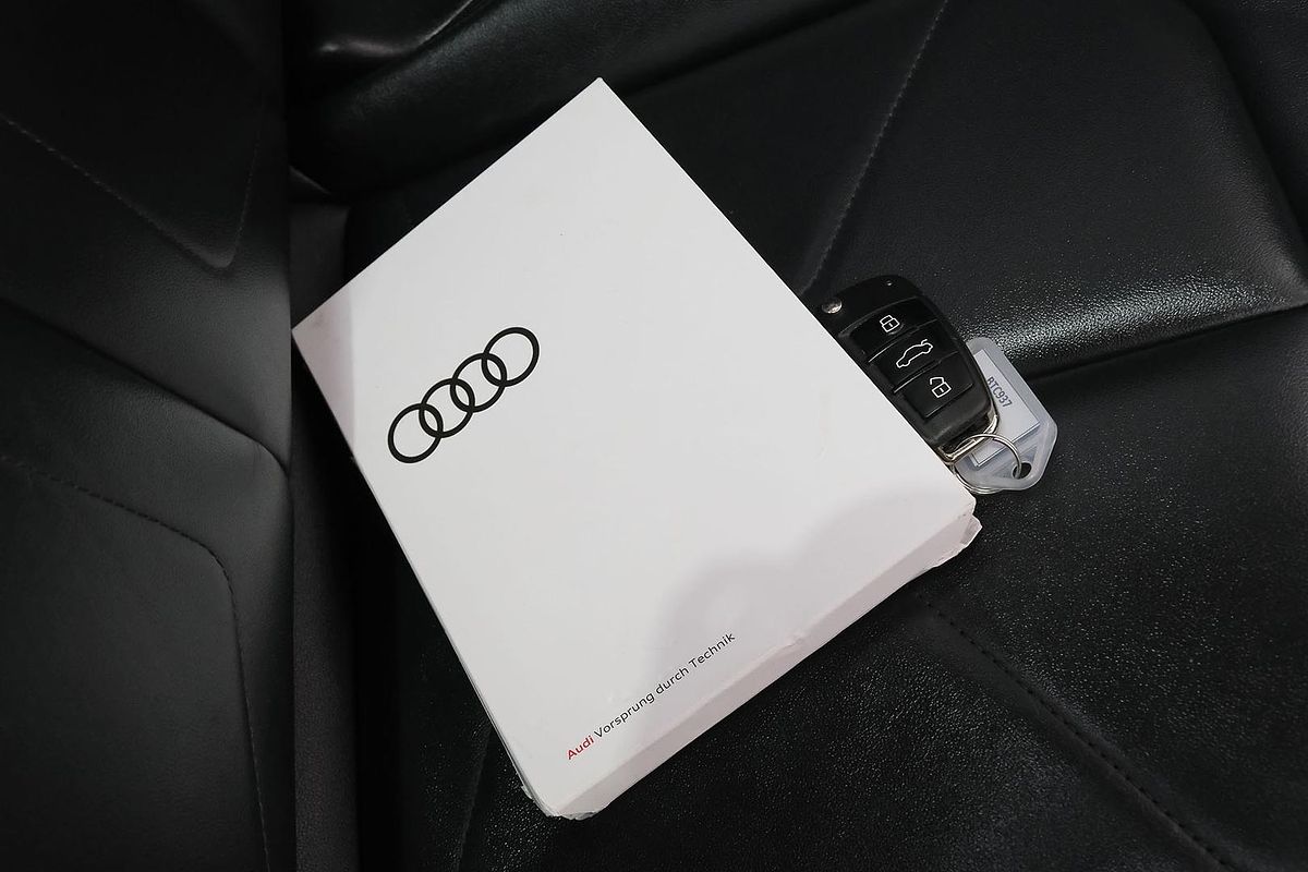 2021 Audi Q3 35 TFSI S line F3