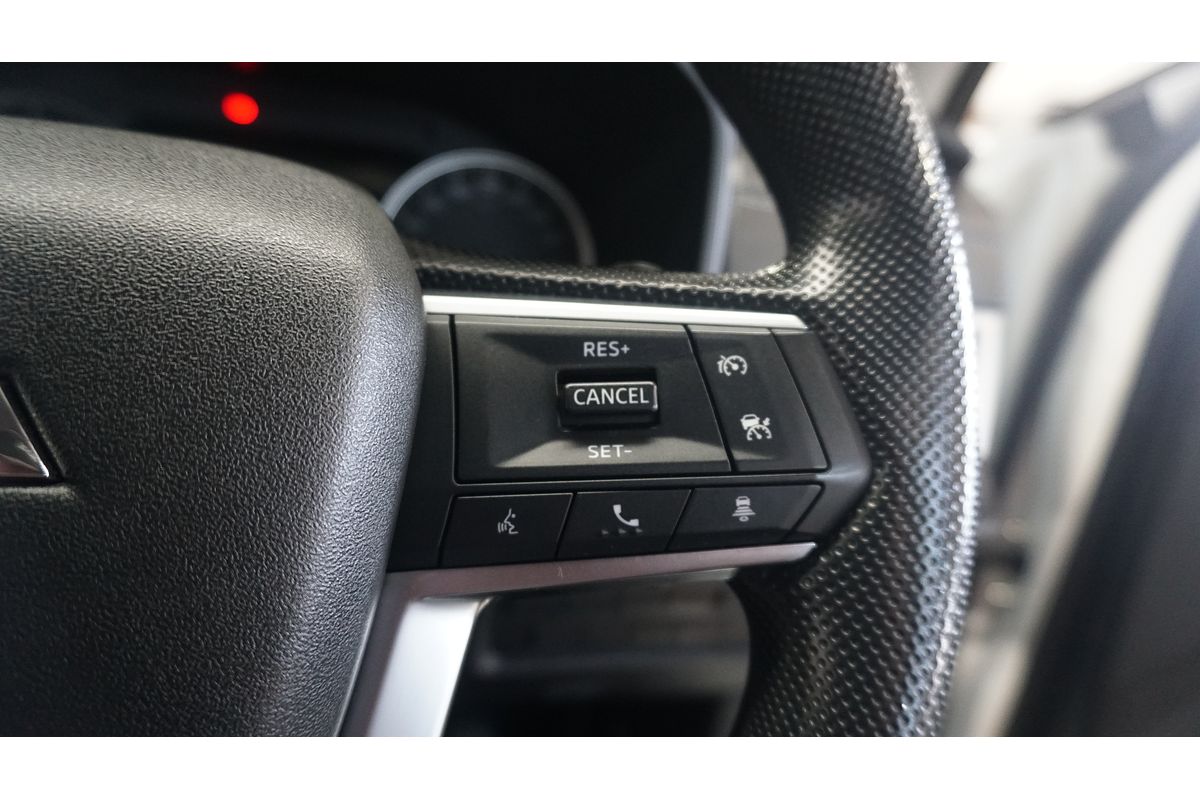 2023 Mitsubishi Outlander ES ZM