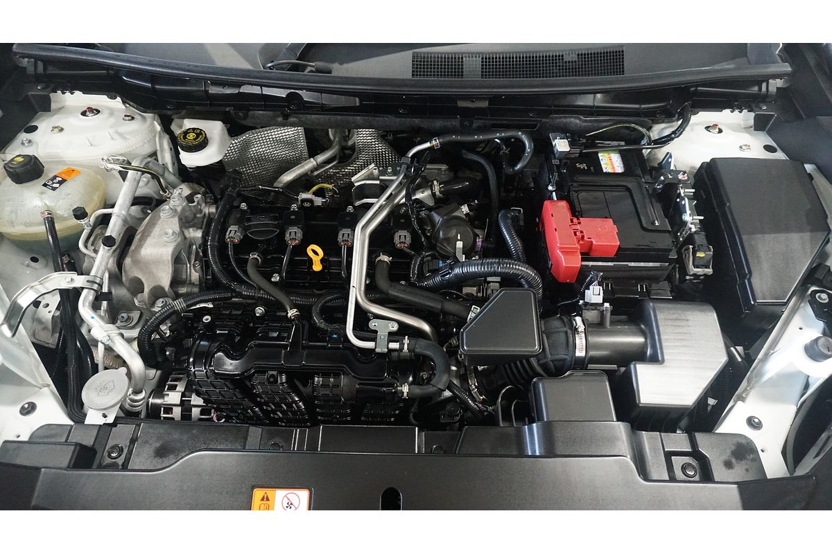 2023 Mitsubishi Outlander ES ZM