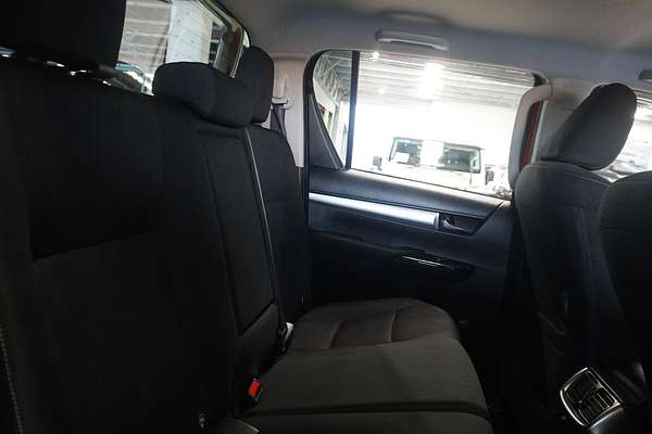 2018 Toyota Hilux SR5 GUN126R 4X4