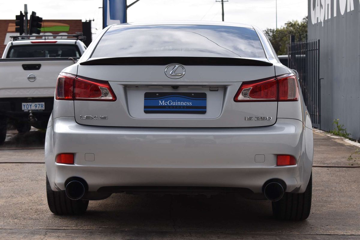 2011 Lexus IS IS250 Prestige GSE20R