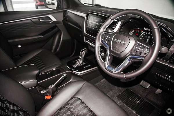2025 Isuzu D-MAX LS-U+ 4X4