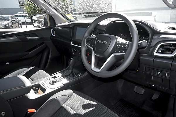 2025 Isuzu MU-X LS-M