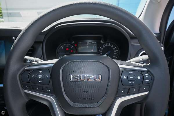 2025 Isuzu MU-X LS-M