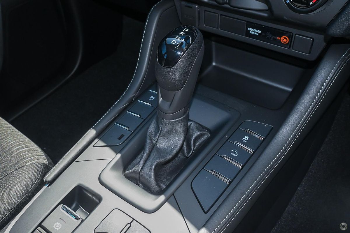 2025 Isuzu MU-X LS-M