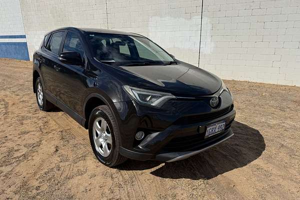 2018 Toyota RAV4 GX ZSA42R