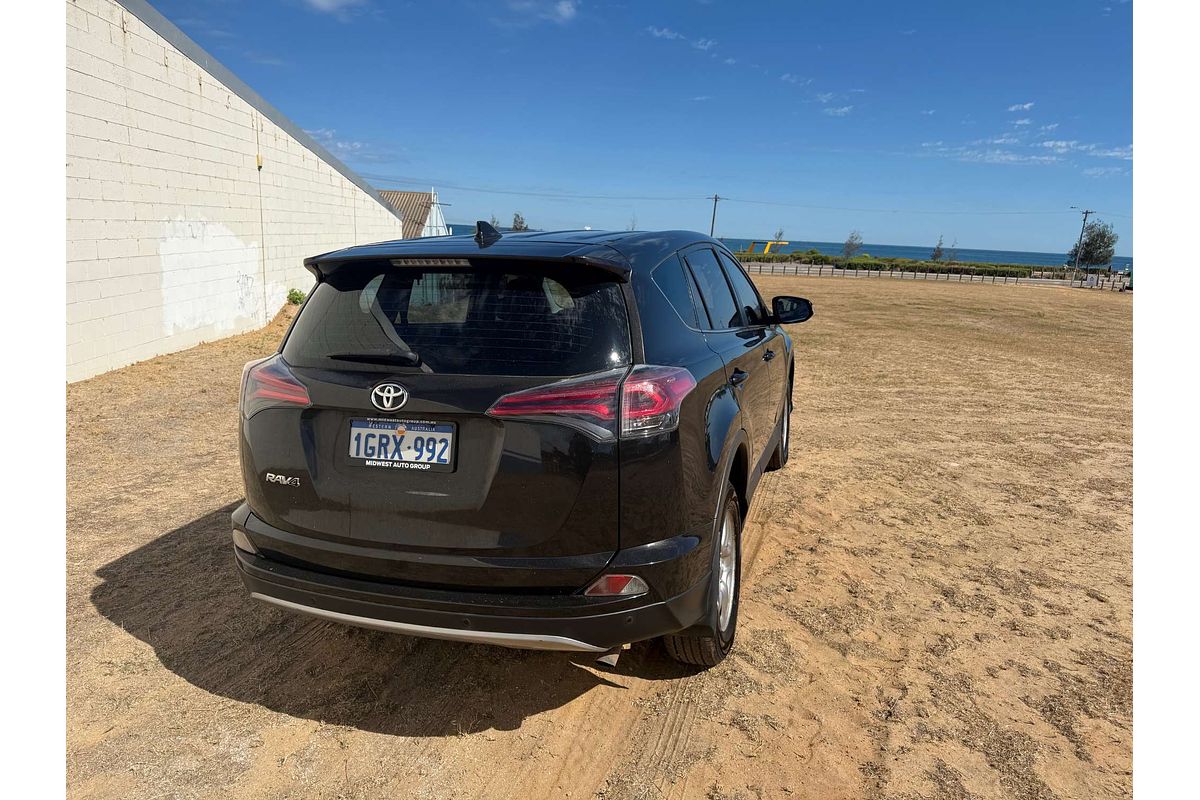 2018 Toyota RAV4 GX ZSA42R