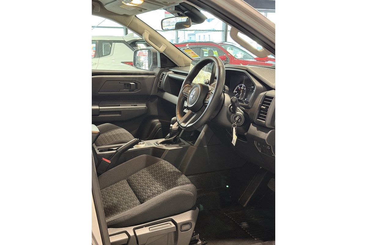 2024 Mitsubishi MV Triton GLX 2.4L D 6A/T 4X4 DC PU