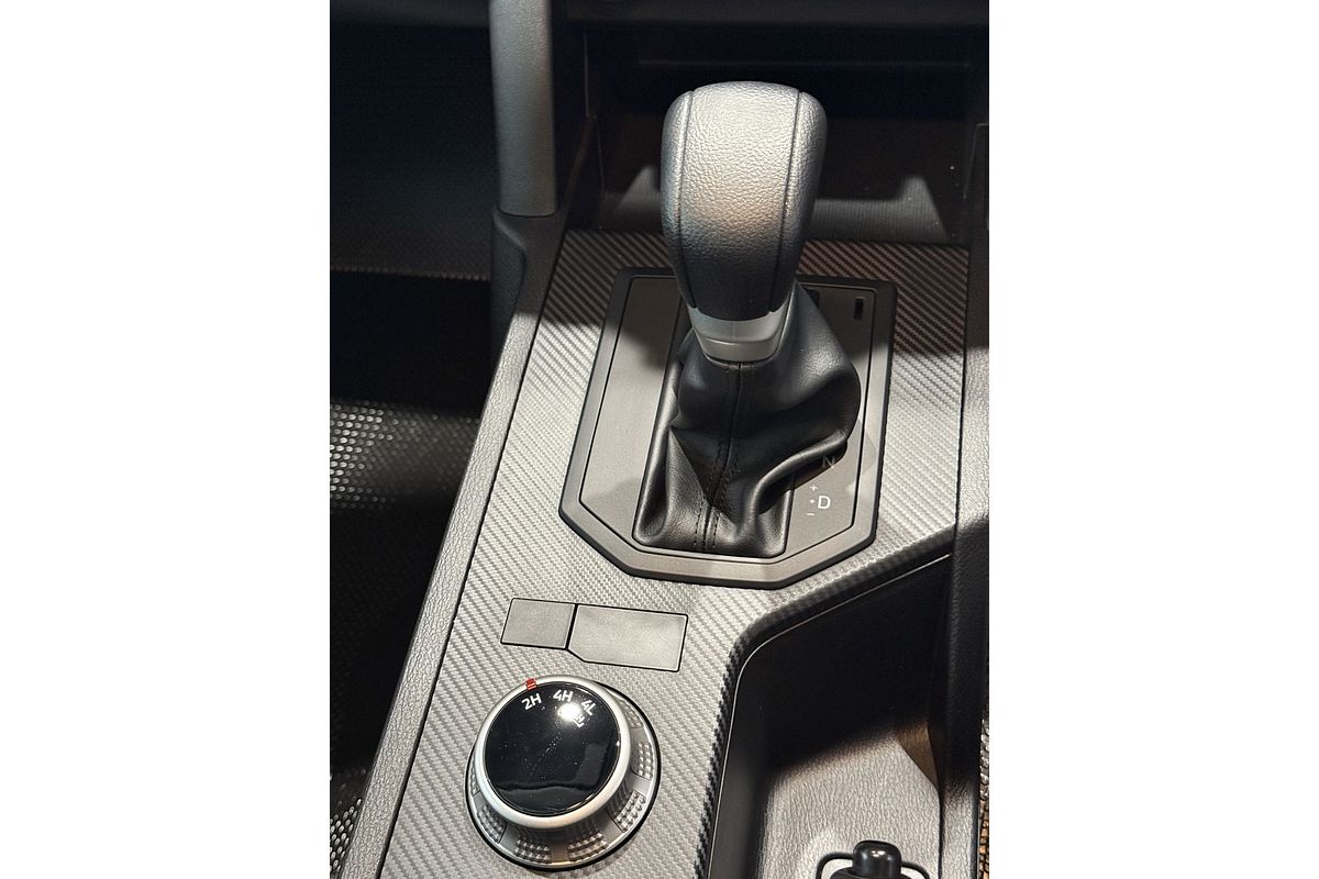 2024 Mitsubishi MV Triton GLX 2.4L D 6A/T 4X4 DC PU