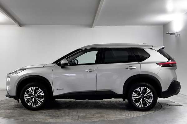 2024 Nissan X-TRAIL ST-L e-POWER T33