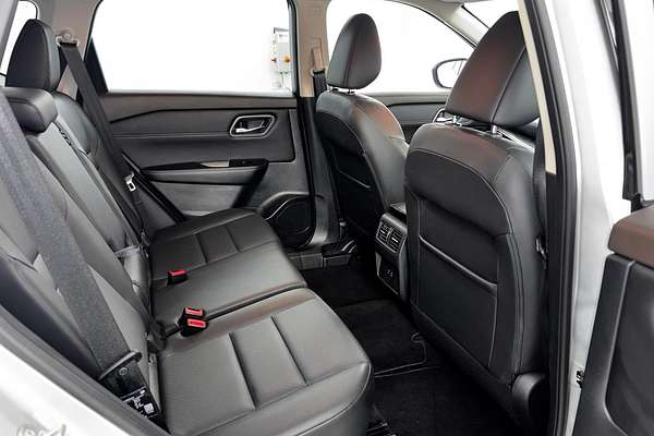 2024 Nissan X-TRAIL ST-L e-POWER T33