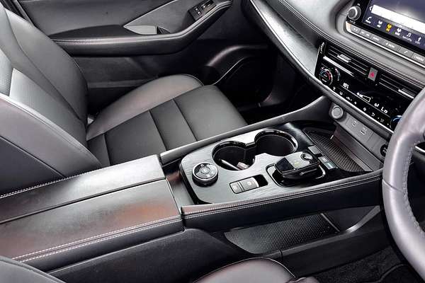 2024 Nissan X-TRAIL ST-L e-POWER T33