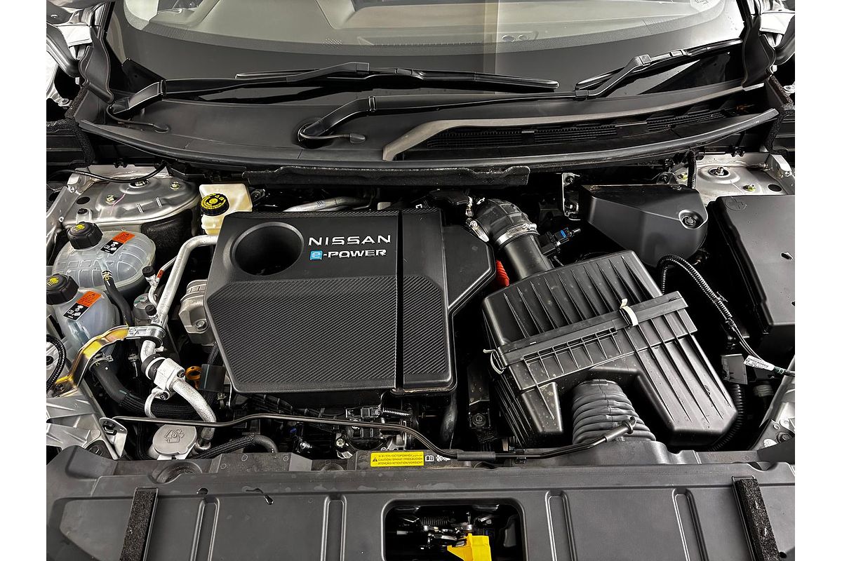 2024 Nissan X-TRAIL ST-L e-POWER T33