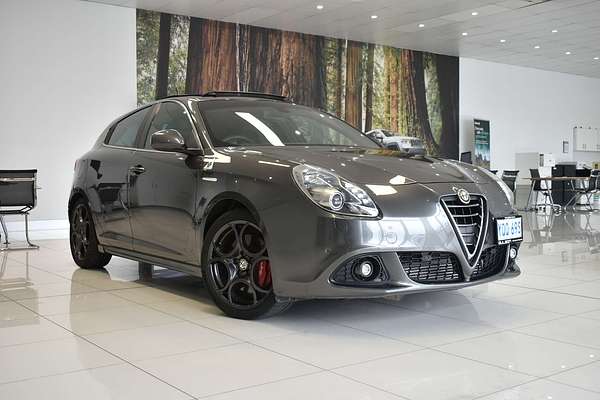 2015 Alfa Romeo Giulietta Quadrifoglio Verde Series 1