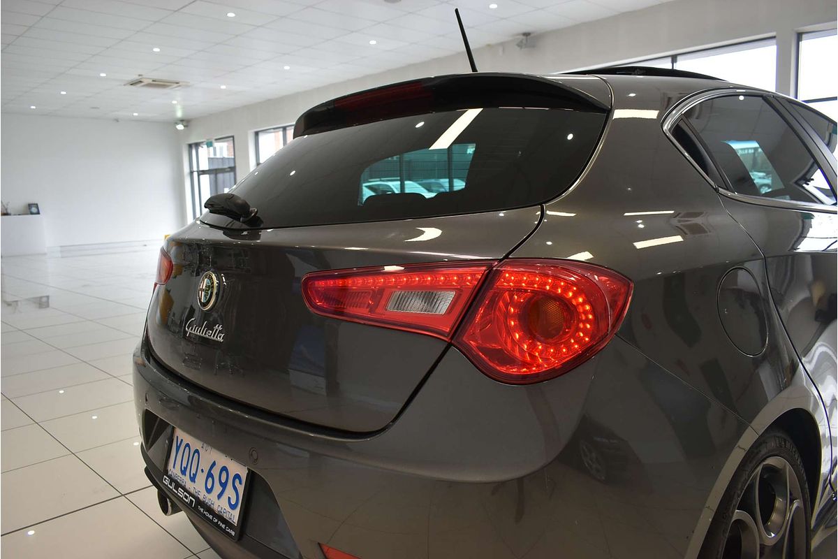 2015 Alfa Romeo Giulietta Quadrifoglio Verde Series 1