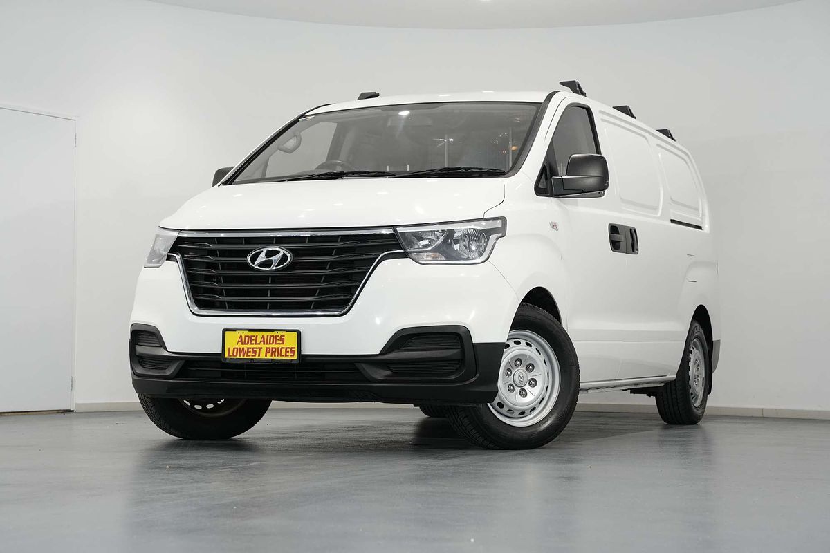 2019 Hyundai iLoad  TQ4