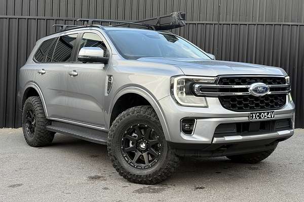 2022 Ford Everest Trend