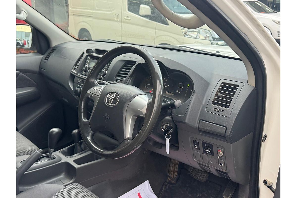 2013 Toyota Hilux SR KUN26R 4X4