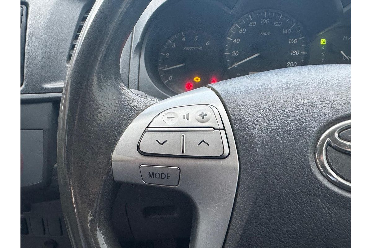 2013 Toyota Hilux SR KUN26R 4X4
