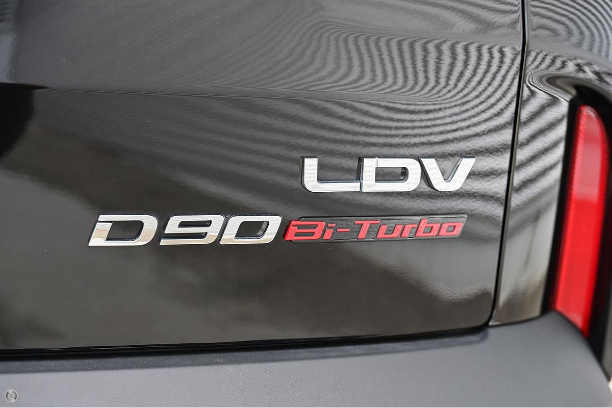 2022 LDV D90 Executive SV9A