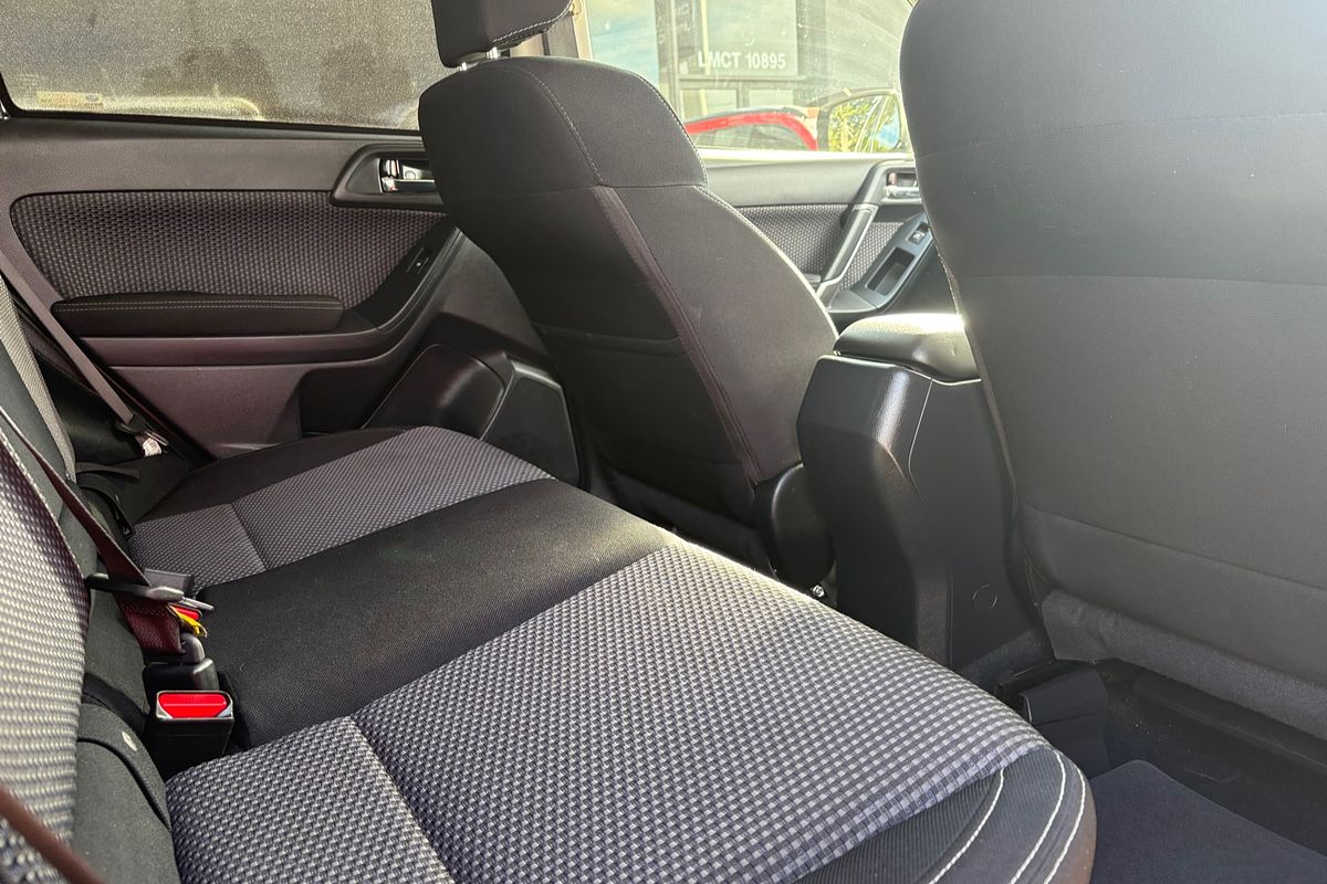 2016 Subaru Forester 2.0D-L S4