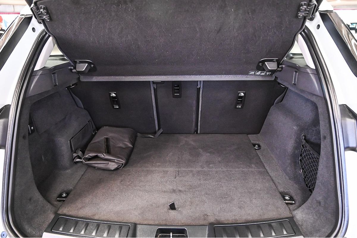 2019 Land Rover Range Rover Evoque D150 S L551