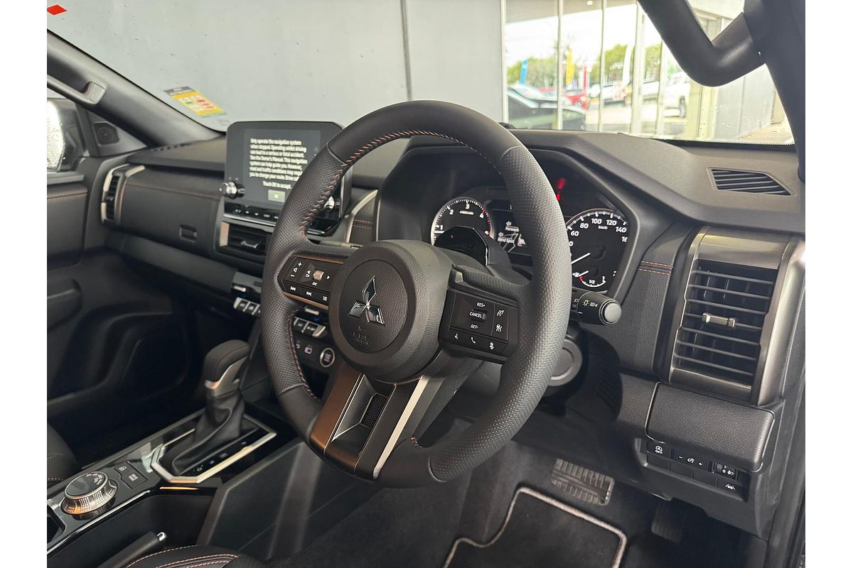 2025 Mitsubishi Triton GSR MV 4X4
