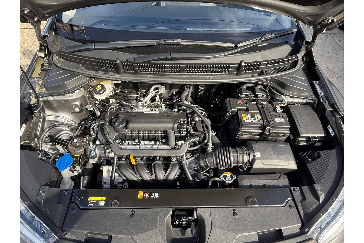 2024 Kia Stonic S YB
