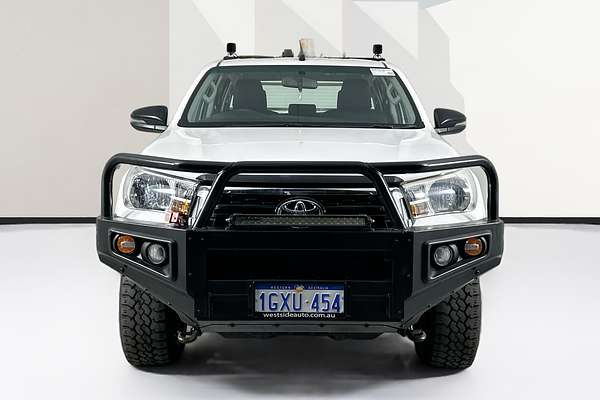 2019 Toyota HILUX SR (4x4) GUN126R MY19 4X4
