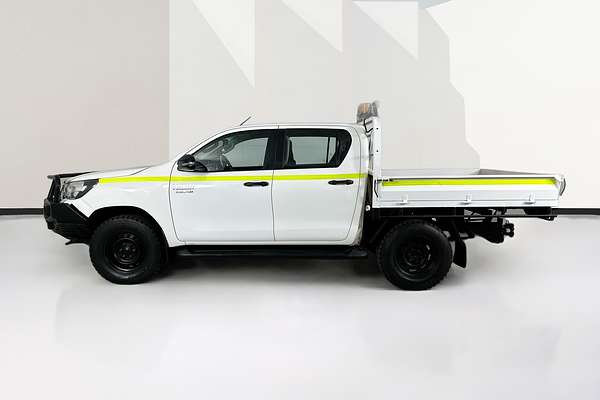 2019 Toyota HILUX SR (4x4) GUN126R MY19 4X4