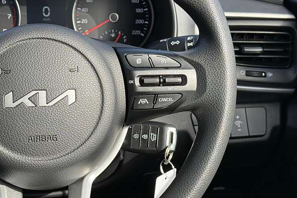 2024 Kia Stonic S YB